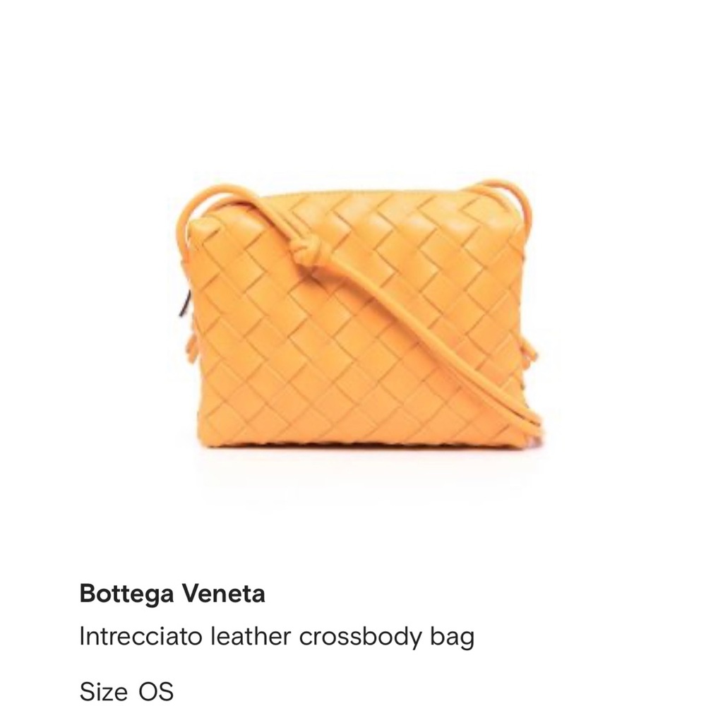💯 Authentic Bottega Mini Loop Bag Orange!